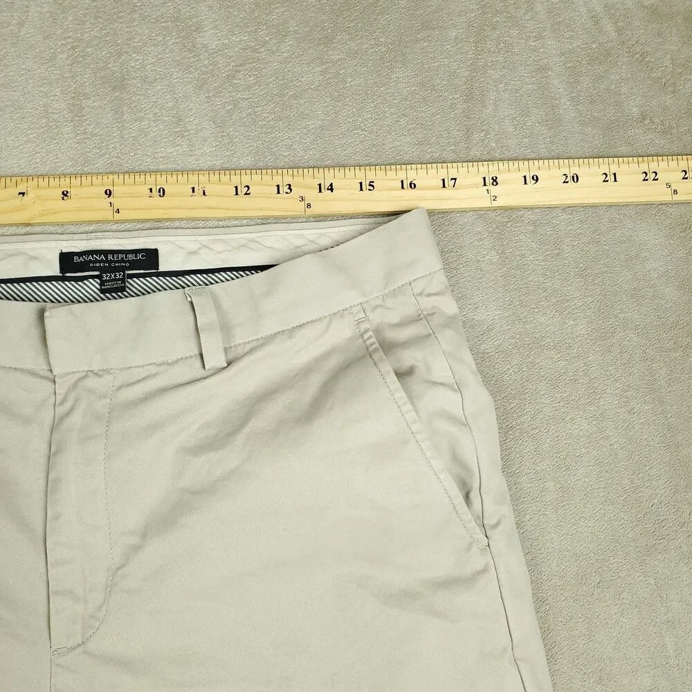 Banana Republic Aiden Chino Pants Mens 32x32 Beige Khaki Regular Fit Casual